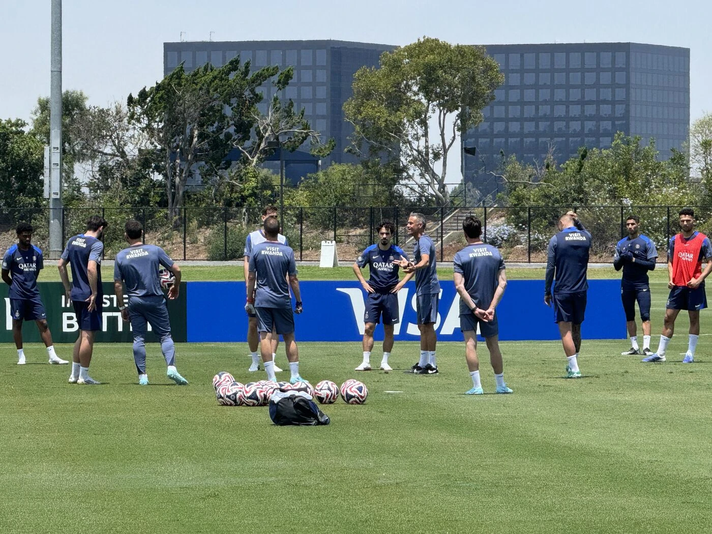 Coupe du monde des clubs : le PSG a découvert son camp de base en Californie avec un premier entraînement léger