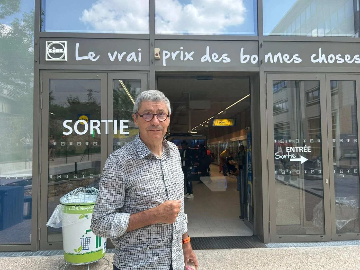À Versailles, les caisses automatiques du Lidl ne font pas l’unanimité