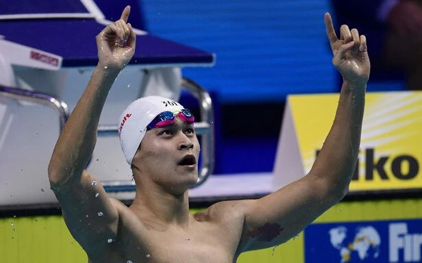 Jeux Olympiques : le nageur Sun Yang suspendu quatre ans pour violation du règlement antidopage