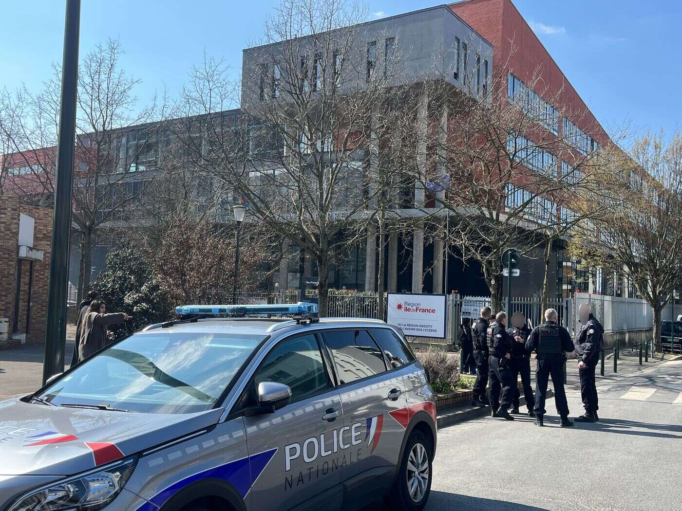 Alfortville : coup de couteau au lycée Maximilien-Perret, un jeune légèrement blessé