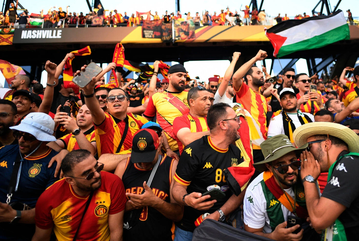 « Les cafés vont rester ouverts » : comment la Tunisie vibre pour l’Espérance à la Coupe du monde des clubs