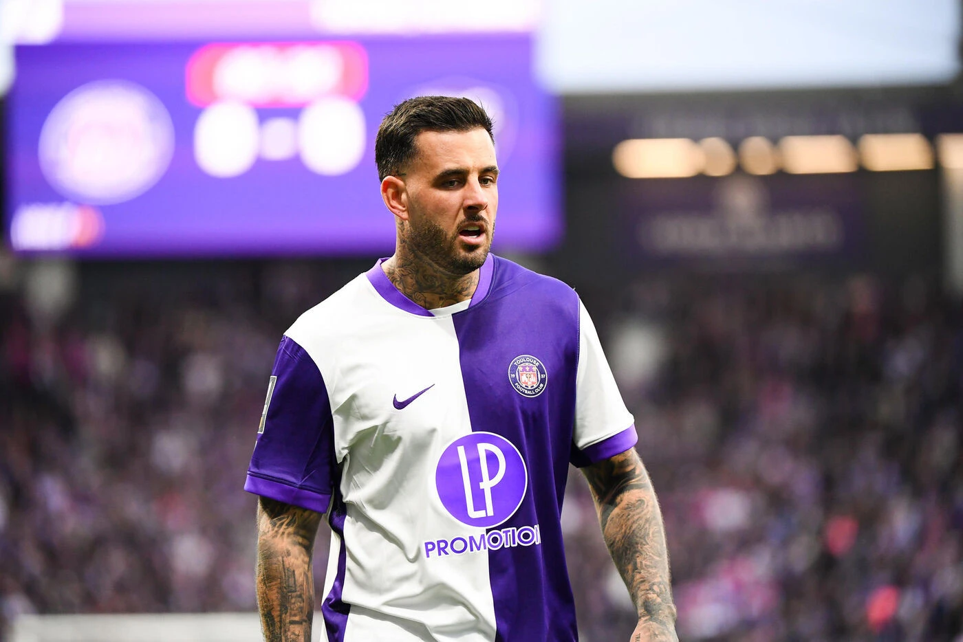 « Mon frère pour la vie », « avec toi » : les joueurs de Toulouse au soutien d’Aron Dønnum, accusé de racisme