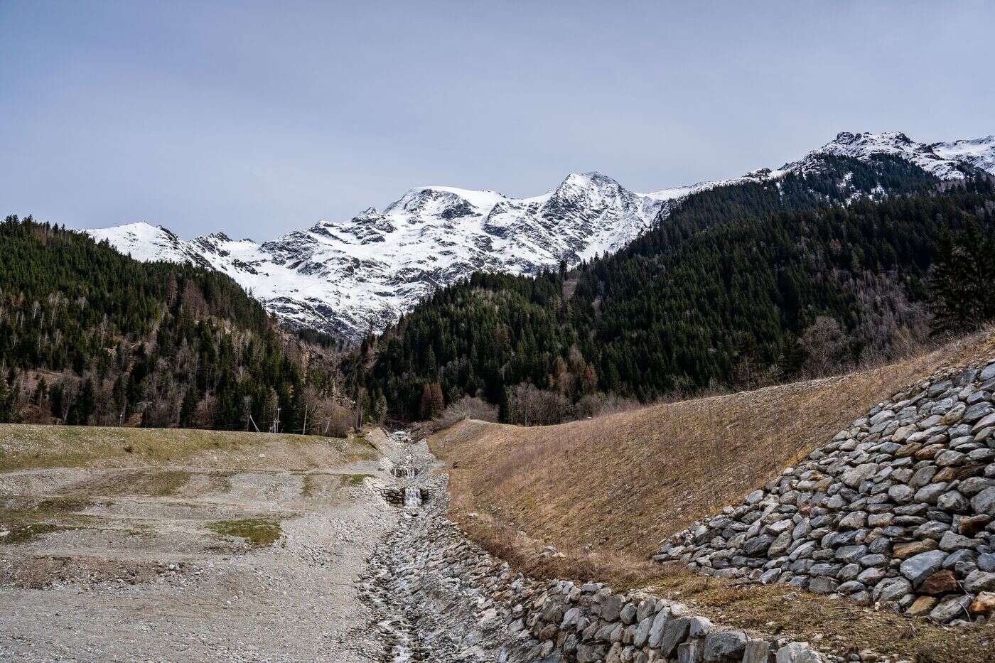 « C’est une issue incroyable » : un randonneur australien disparu depuis 13 jours a survécu en mangeant deux barres de céréales