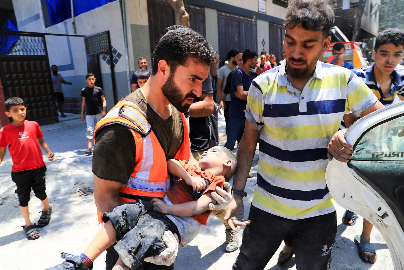 Gaza : des bombardements et des tirs près d’un centre d’aide font 36 morts, selon la Défense civile