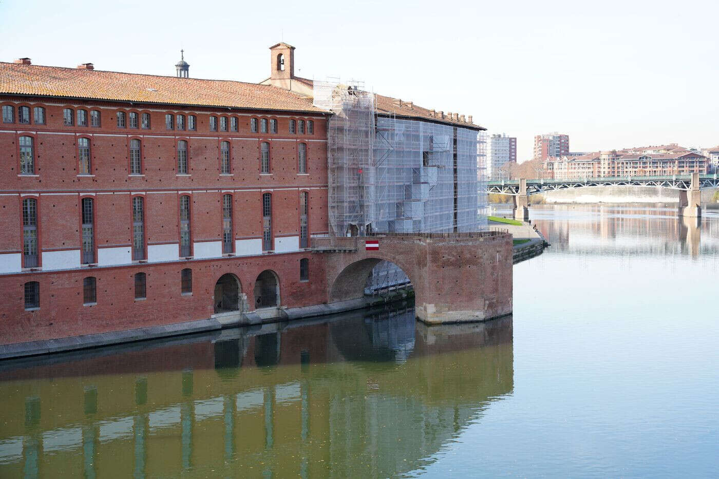 Joyau du patrimoine toulousain et témoin de l’histoire hospitalière… L’Hôtel-Dieu Saint-Jacques compte sur vous pour sa rénovation