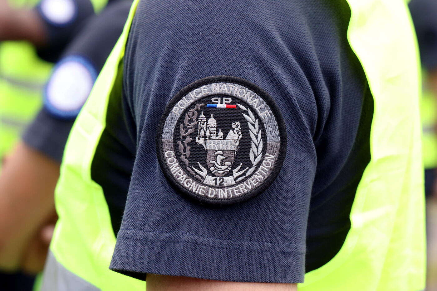 Paris : un policier mis en examen pour avoir mortellement frappé un homme menotté en 2023