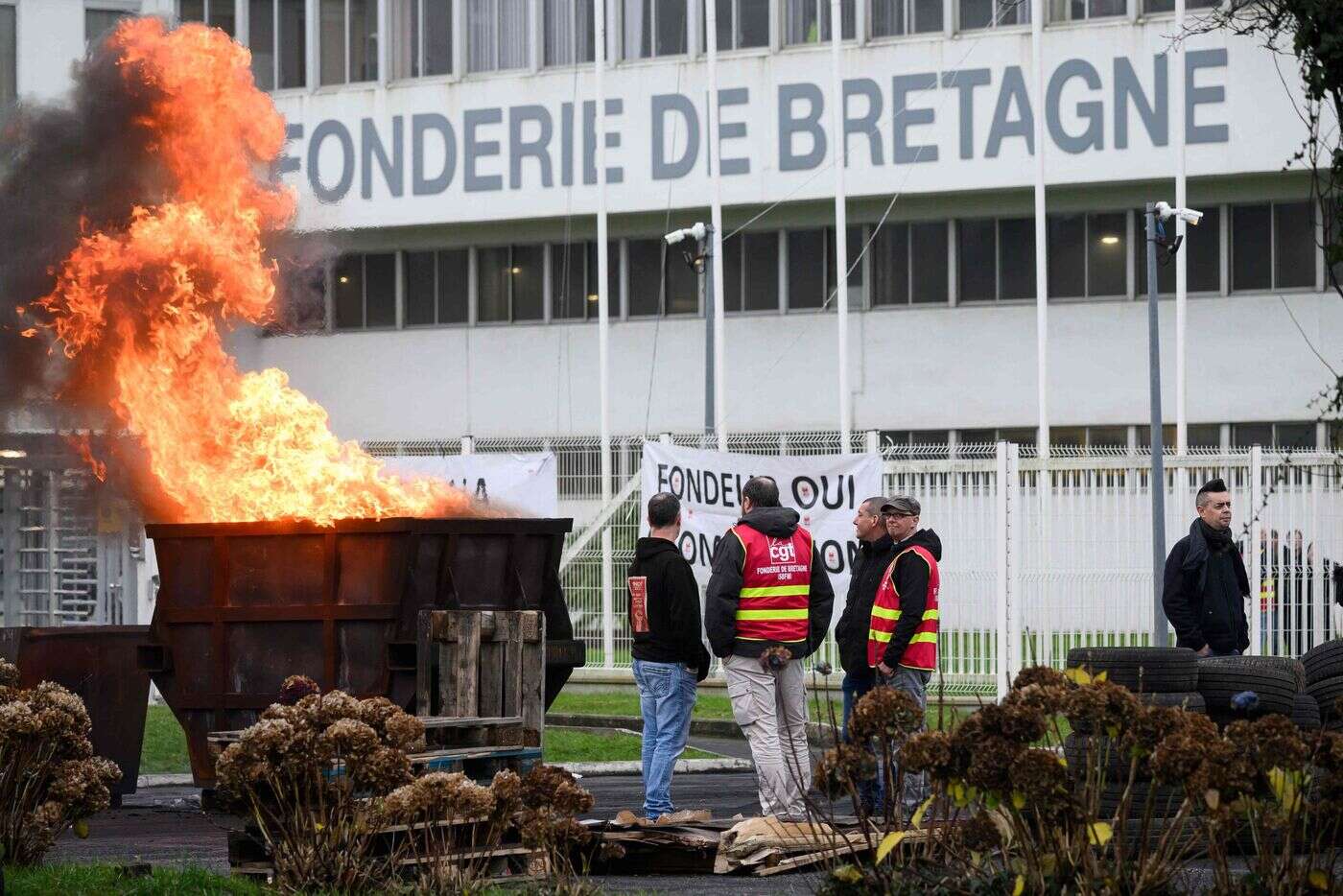 Après l’échec des négociations pour sa reprise, la Fonderie de Bretagne s’estime « froidement exécutée par Renault »