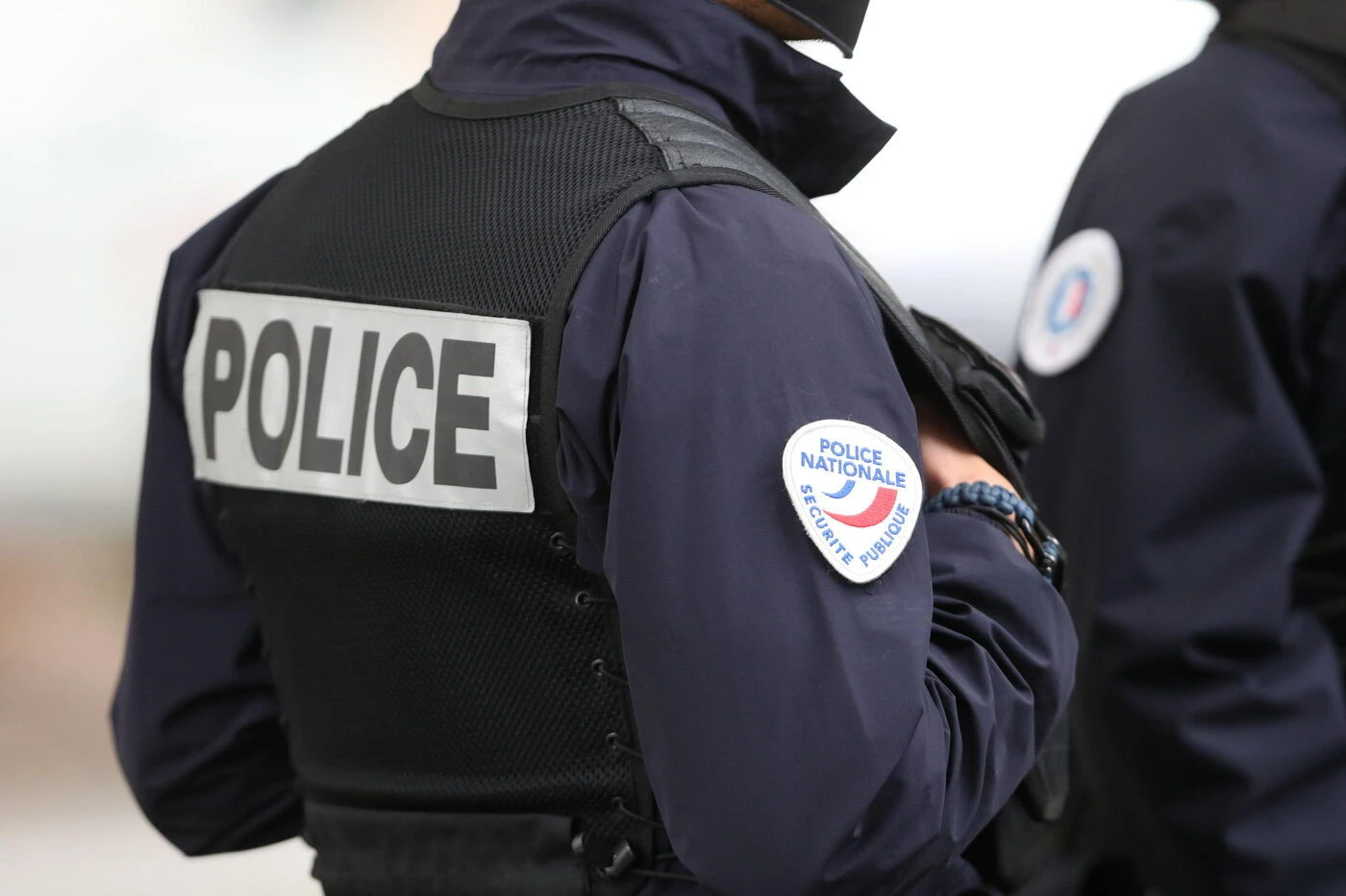 Un homme de 23 ans tué par balles près d’Alès, sa compagne indemne