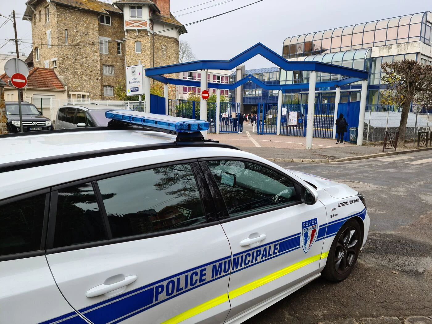 Armes blanches à l’école : 186 couteaux trouvés depuis le 26 mars lors de 6 002 fouilles inopinées