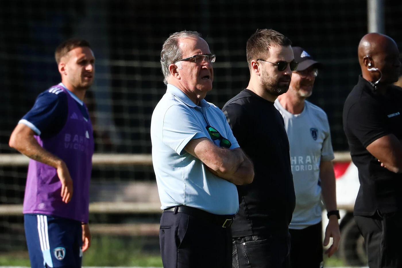 Paris FC : François Ferracci annonce son départ aux joueurs, Marco Neppe promu par les dirigeants