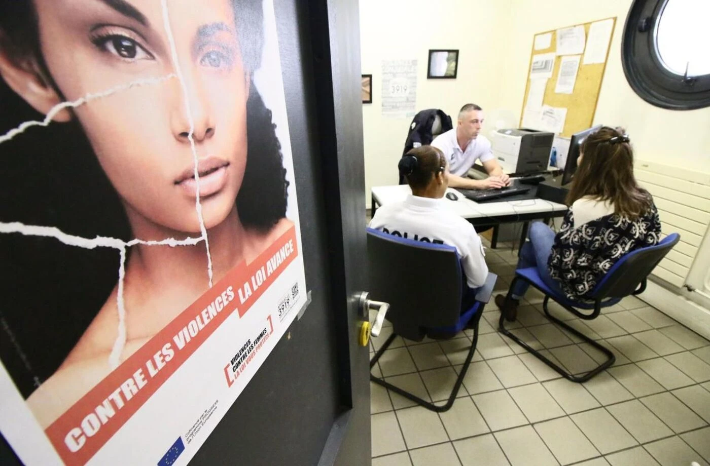 En Charente-Maritime, face aux violences intrafamiliales « qui représentent 53,8 % des gardes à vue », les urgentistes sociaux sont incontournables