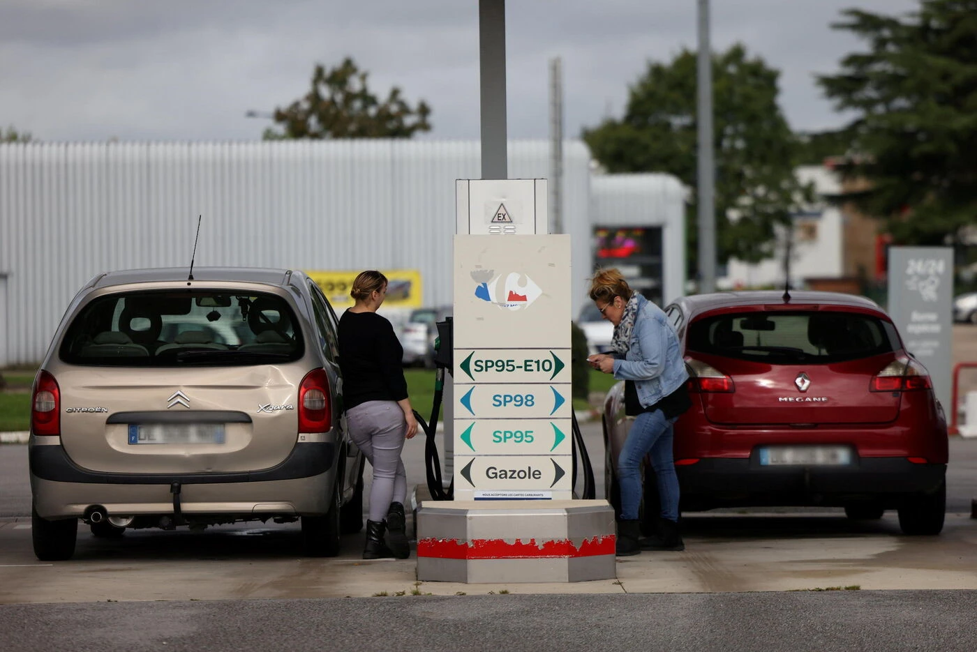 Depuis l’Espagne, ils captaient les données bancaires des clients d’une station essence du Val-de-Marne