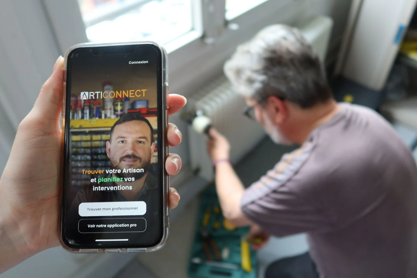 « Un vrai problème de confiance » : dans l’Oise, un plombier lance ArtiConnect, le Doctolib des artisans