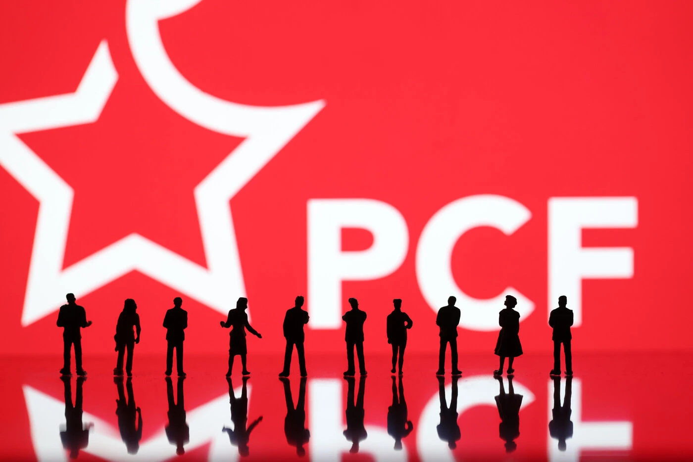 Val-de-Marne : deux militants communistes pris à partie par des «anti antifa »