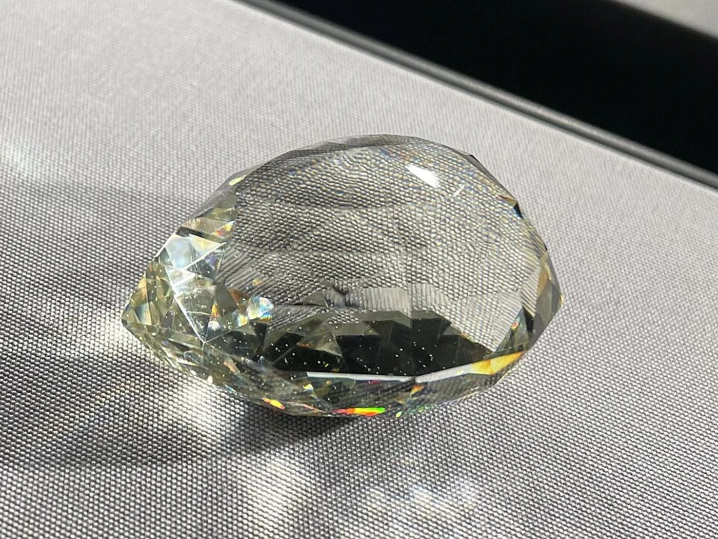 Disparu depuis plus d’un siècle, le diamant Florentin de la dynastie des Habsbourg refait surface au Québec
