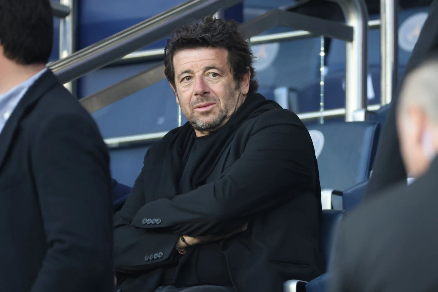« Les témoignages affluent » : Patrick Bruel visé par deux nouvelles plaintes pour viol et tentative de viol