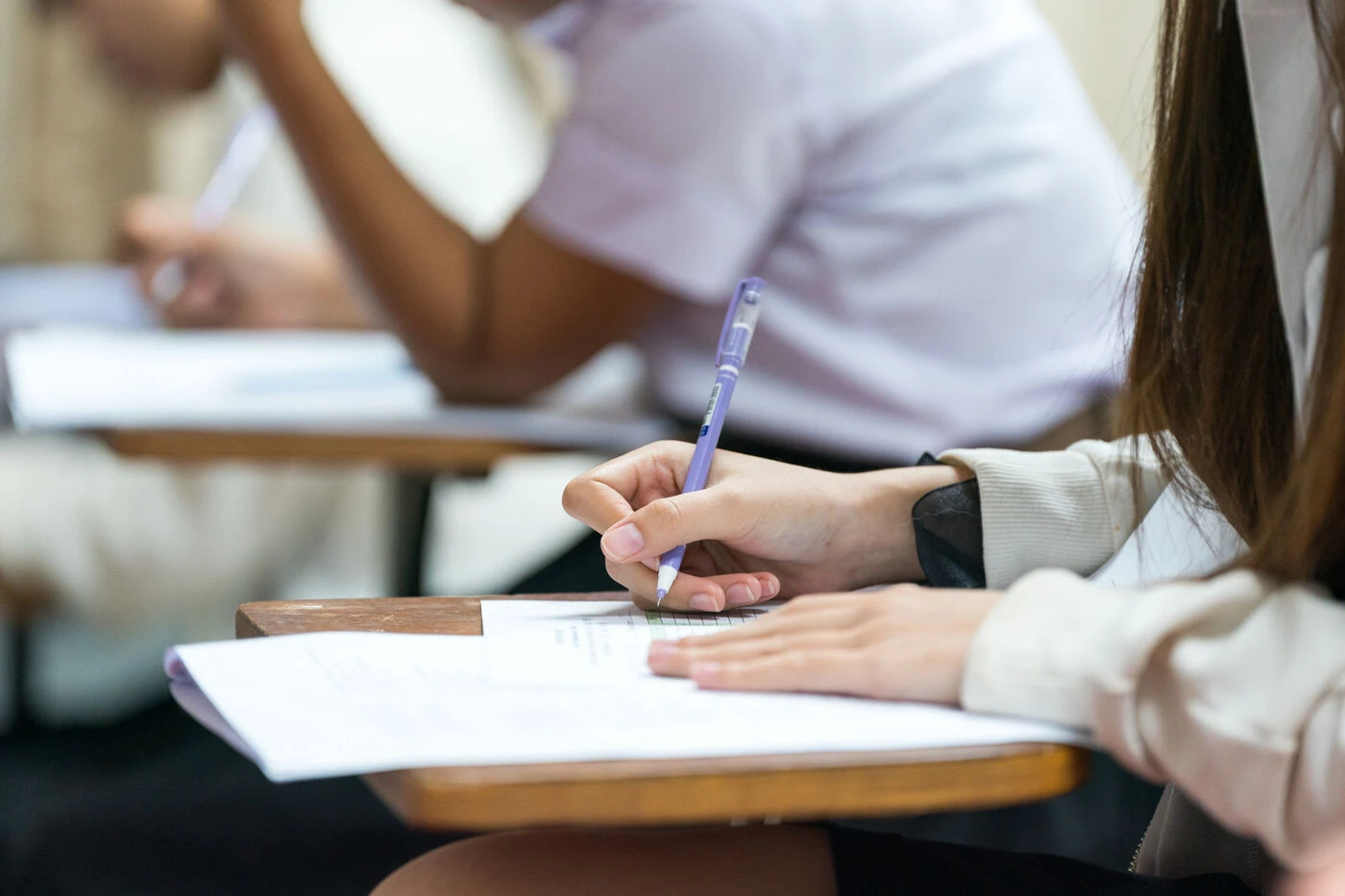 « Notre prof n’avait jamais vu ça » : bulletin de notes erroné, liste des admis qui change… bugs en série au concours de thanatopraxie