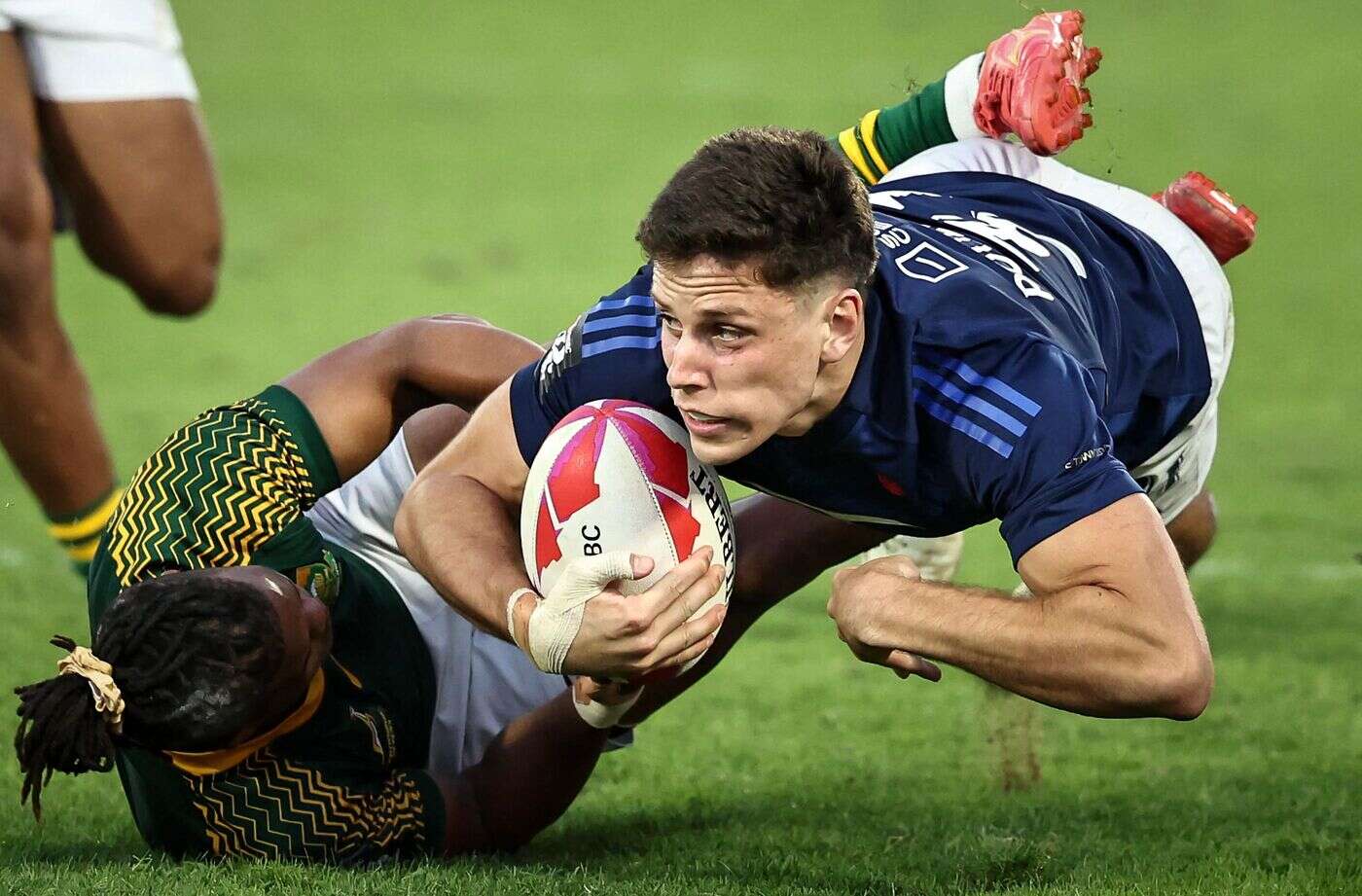 Rugby à 7 : en démonstration, les deux équipes de France en demi-finale de l’étape du Cap