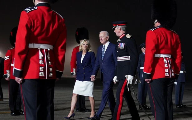 Premier face-à-face Biden-Johnson sur fond de tensions liées au Brexit