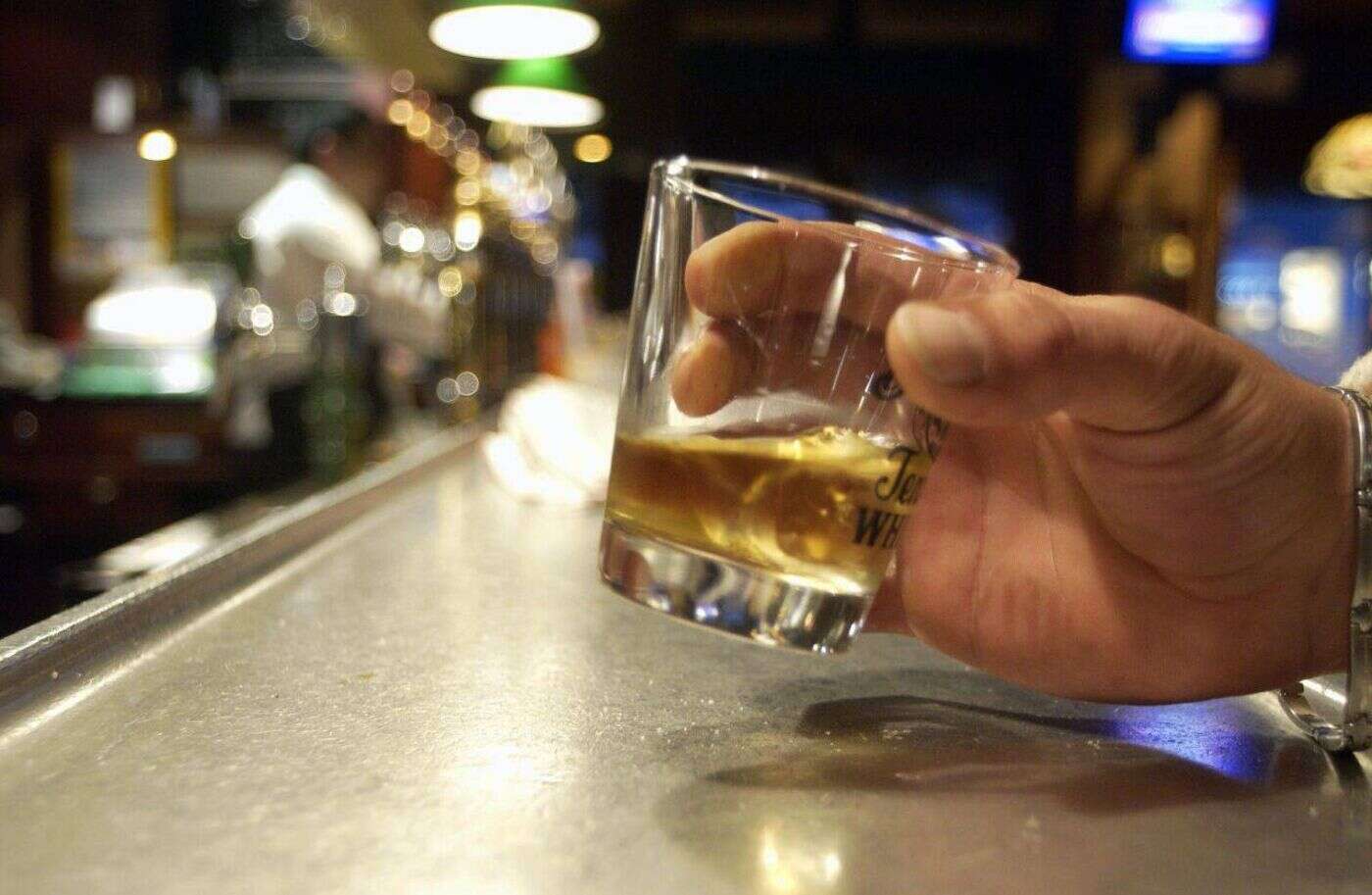 Turquie : 17 personnes meurent après avoir bu de l’alcool frelaté