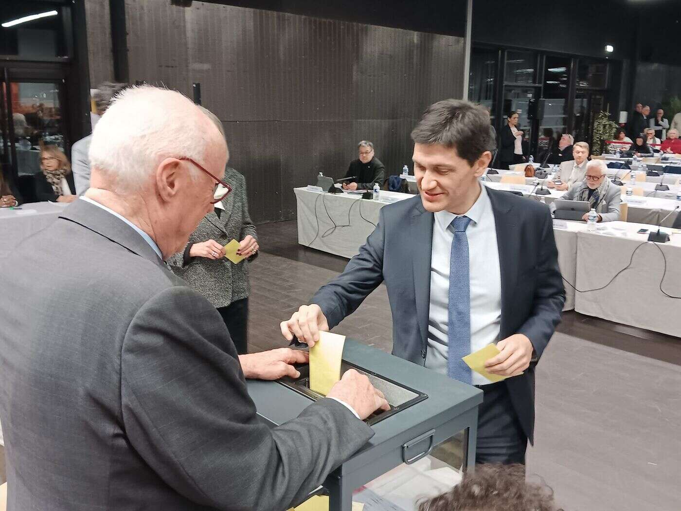 Le maire de Châtenay-Malabry, Carl Segaud (LR), élu sans surprise à la tête de Vallée Sud Grand Paris