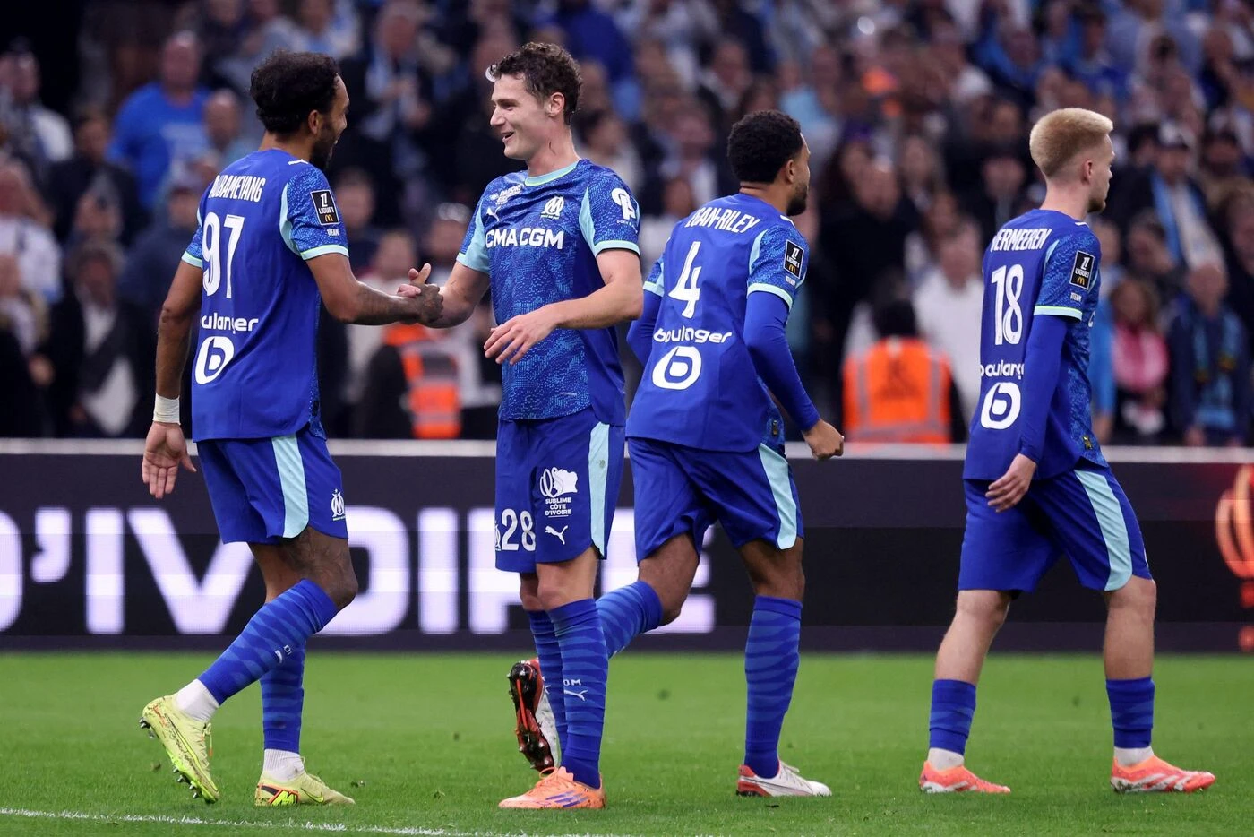 OM-Brest (3-0) : les Marseillais reprennent la tête de la Ligue 1 après un succès tranquille