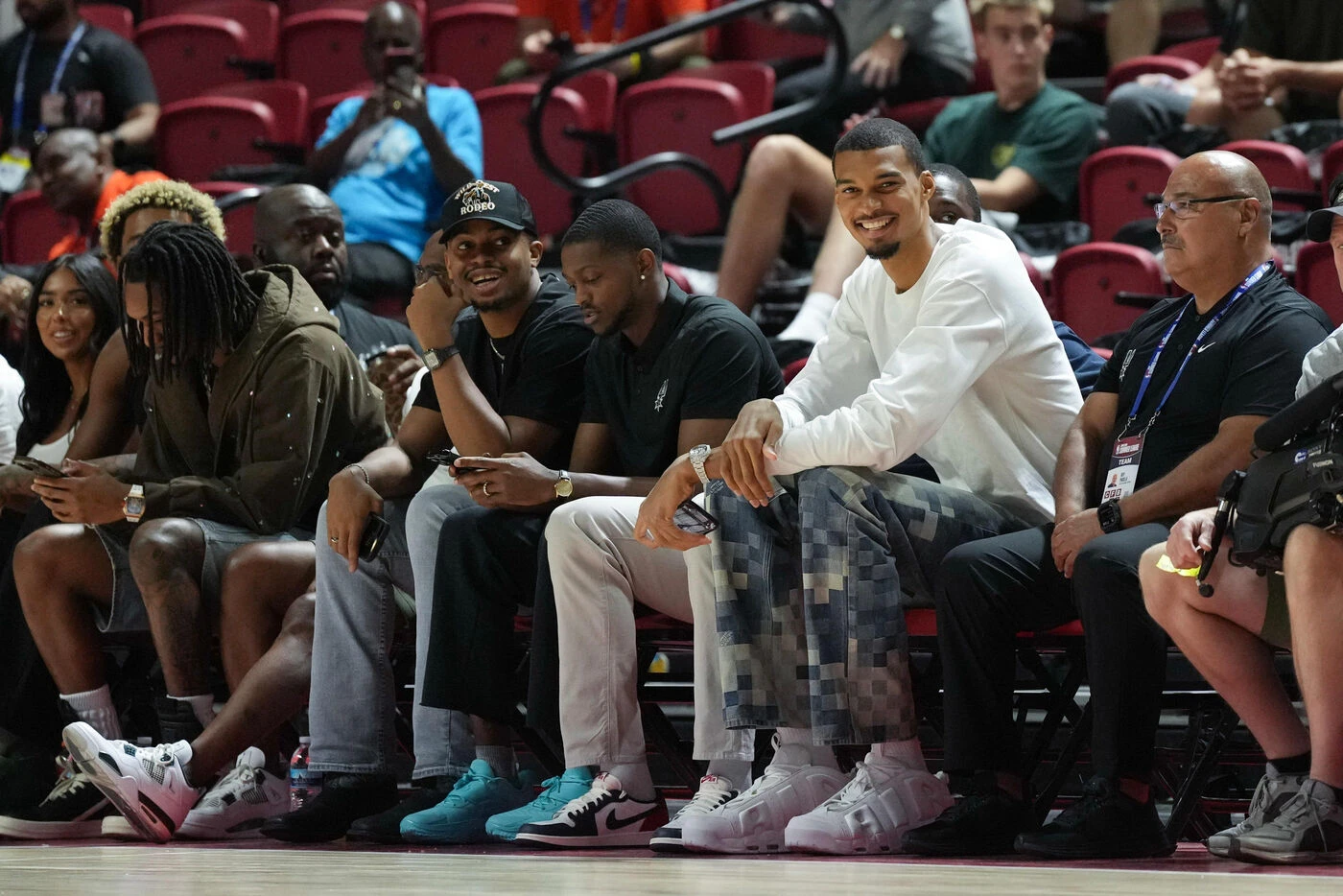 NBA : « Ouf, je vais enfin pouvoir rejouer », Wembanyama a reçu le feu vert pour reprendre le basket