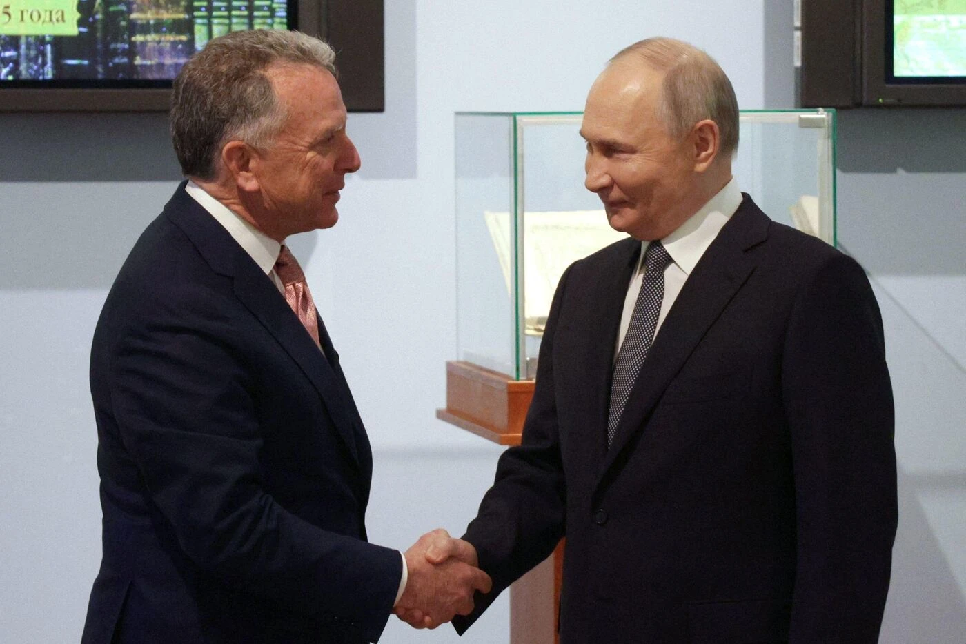 Guerre en Ukraine : fin de la rencontre entre Poutine et l’émissaire de Trump, plus de quatre heures d’échanges