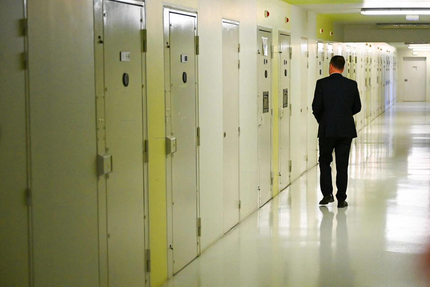« Un régime de pression psychologique et de domination » : six détenus de la prison ultra-sécurisée de Condé-sur-Sarthe portent plainte