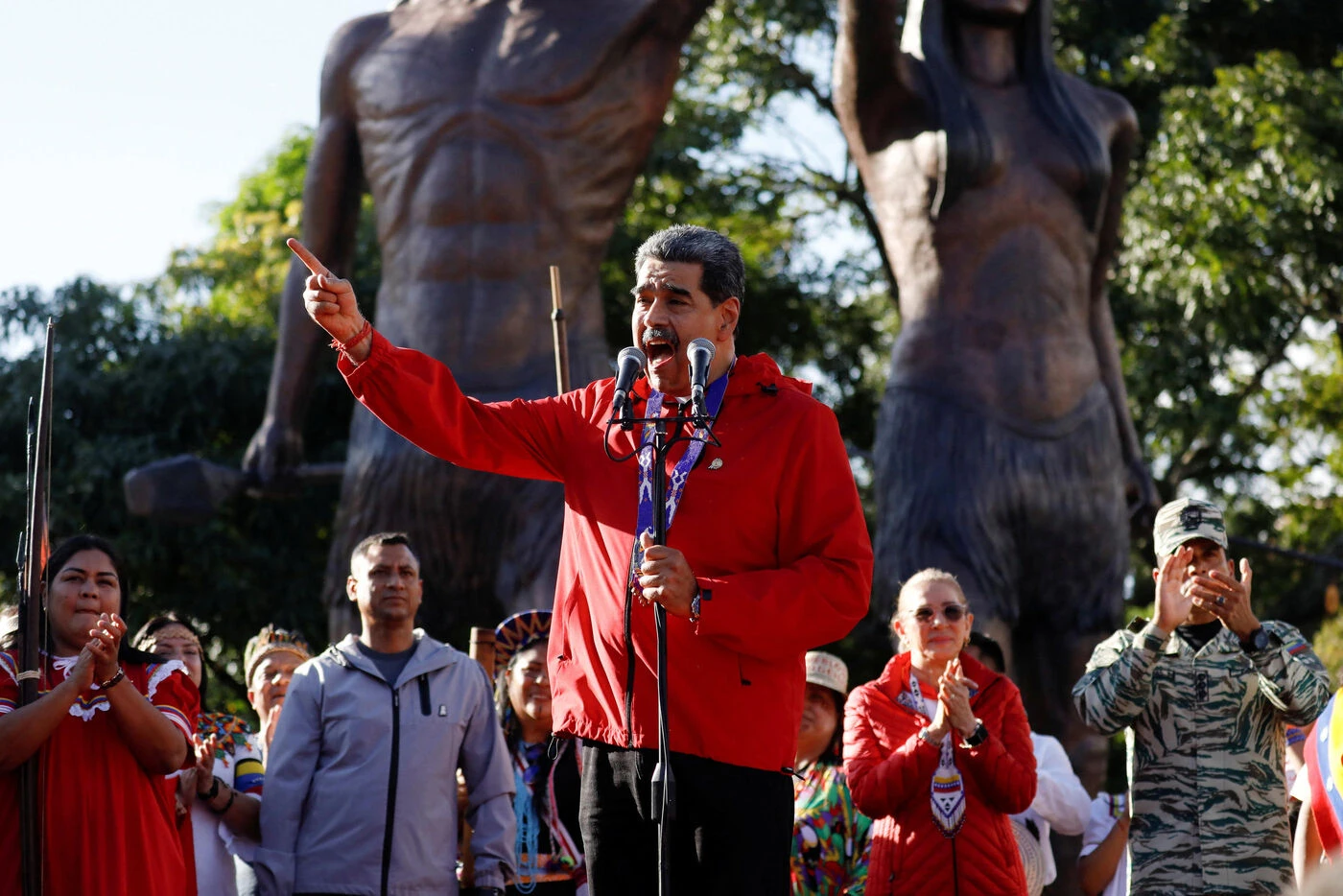 Venezuela : une conspiration pour évincer Nicolás Maduro ? Sa vice-présidente dénonce une « guerre psychologique »