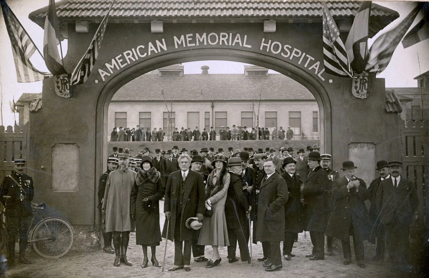 Quand l’Amérique faisait des cadeaux à la France : l’American Memorial Hospital de Reims, symbole d’un siècle d’amitié franco-américaine