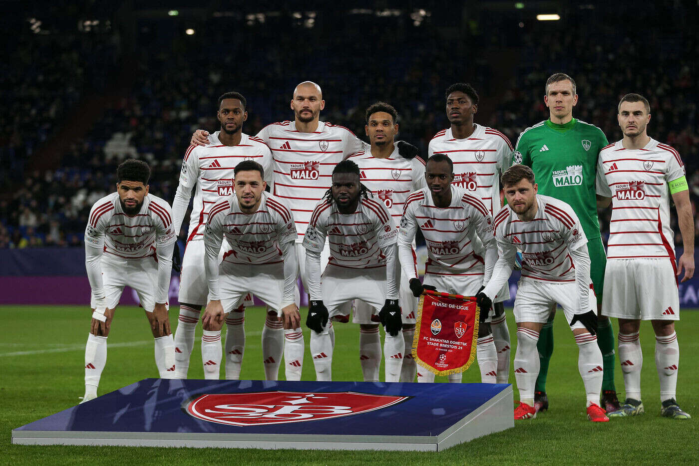 « Chers amis de CBS... » : le cadeau plein d’humour de Brest en pleine soirée de Ligue des champions