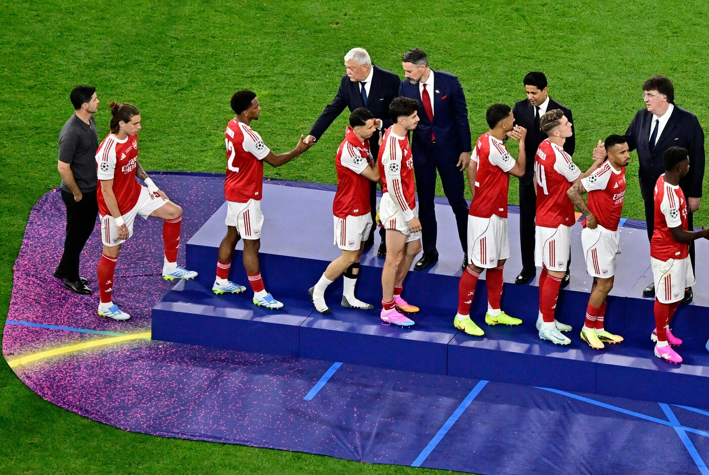 Plusieurs centaines de milliers attendues : malgré la défaite face au PSG, Arsenal organise une grande parade à Londres dimanche
