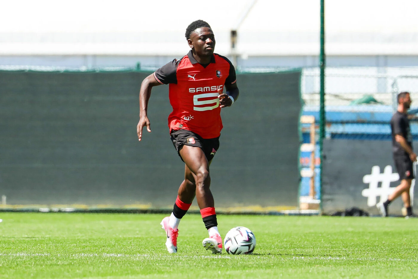 Mercato Rennes : Kazeem Olaigbe se rapproche de Trabzonspor