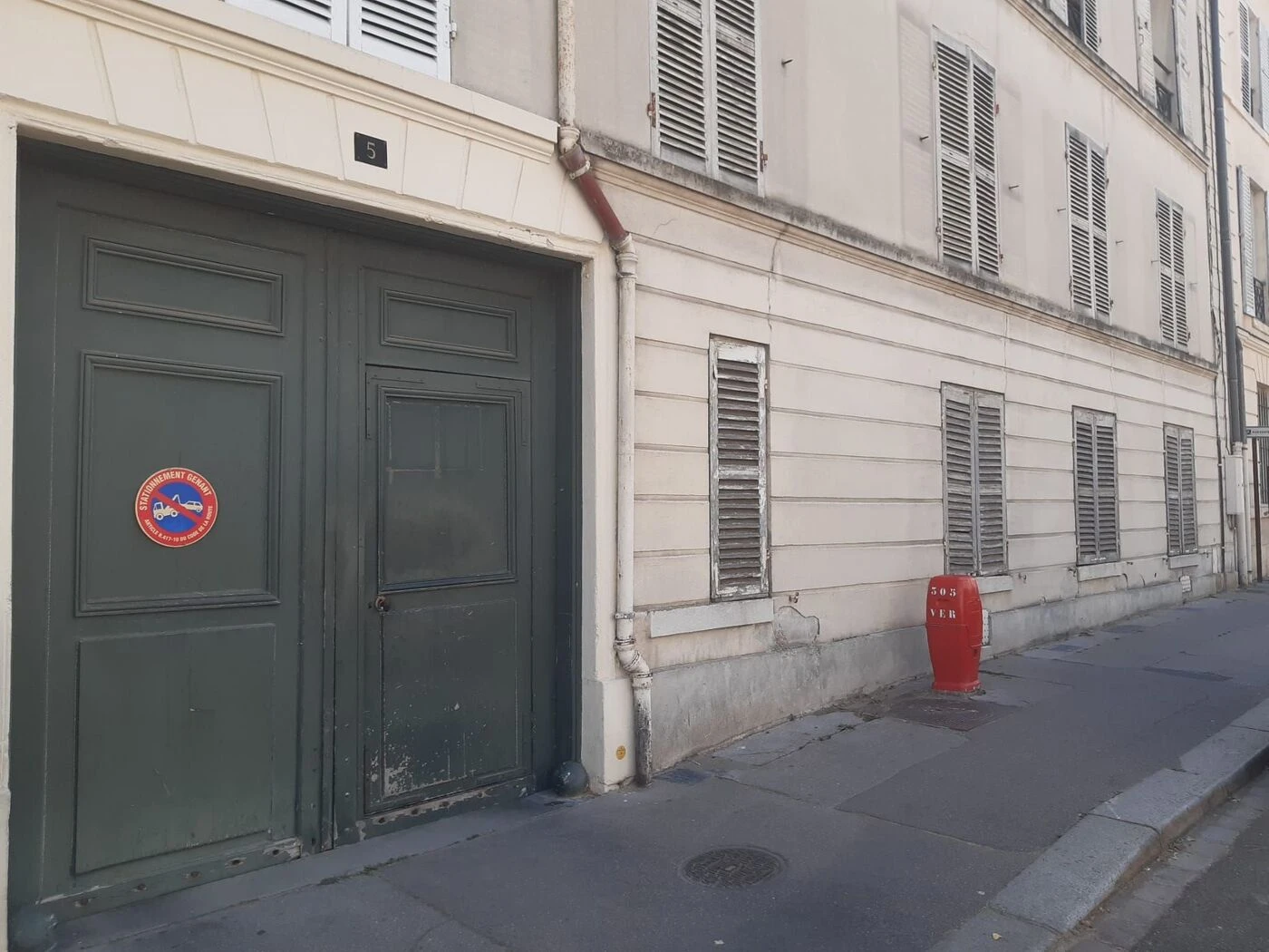 Versailles : opération coup de poing chez un marchand de sommeil
