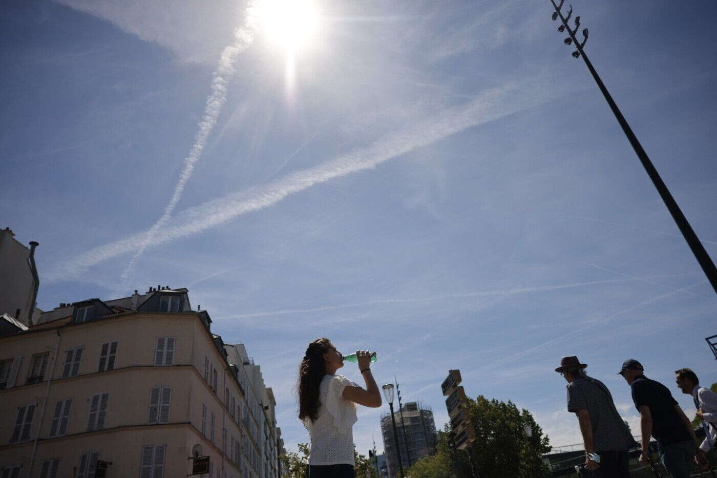 Plus de 3 700 décès liés à la chaleur pendant l’été 2024 en France, un nombre en baisse par rapport à 2023