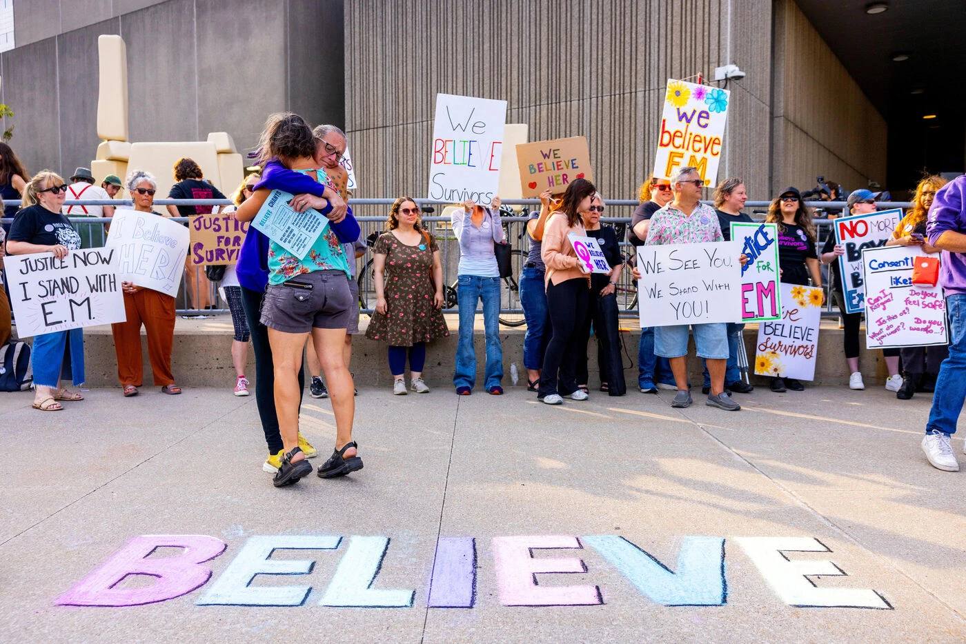 Hockey sur glace : le juge écarte les accusations d’agression sexuelle contre cinq joueurs de hockey au Canada