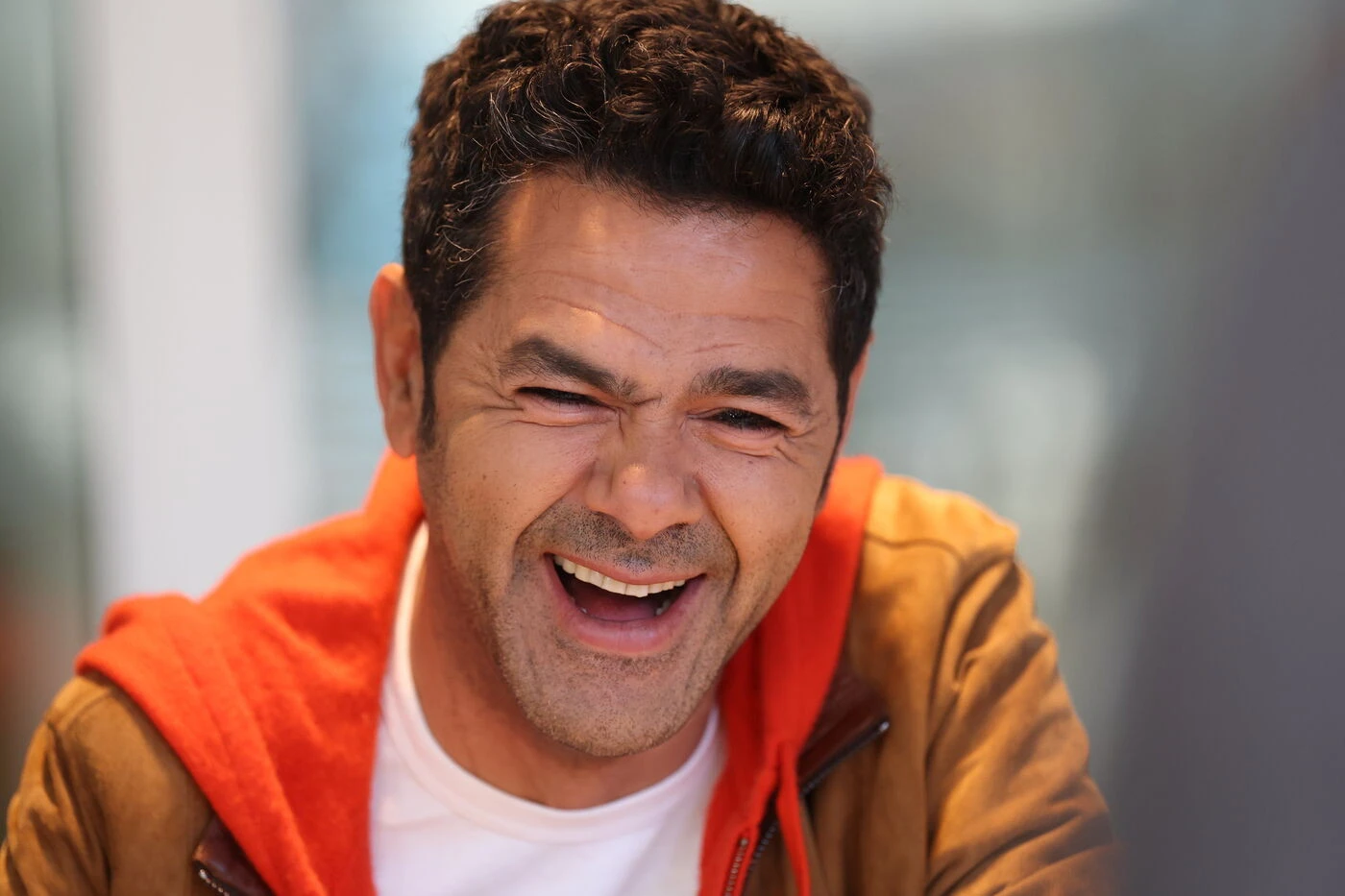 Paris : quand Jamel Debbouze aide à la pêche d’un silure de 2 mètres dans la Seine