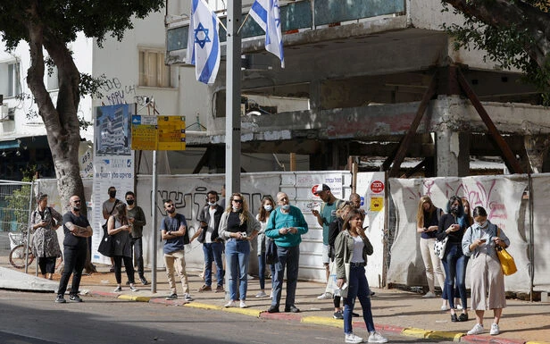 Covid-19 : après une hausse des contaminations, Israël reporte l’arrivée des touristes sur son sol