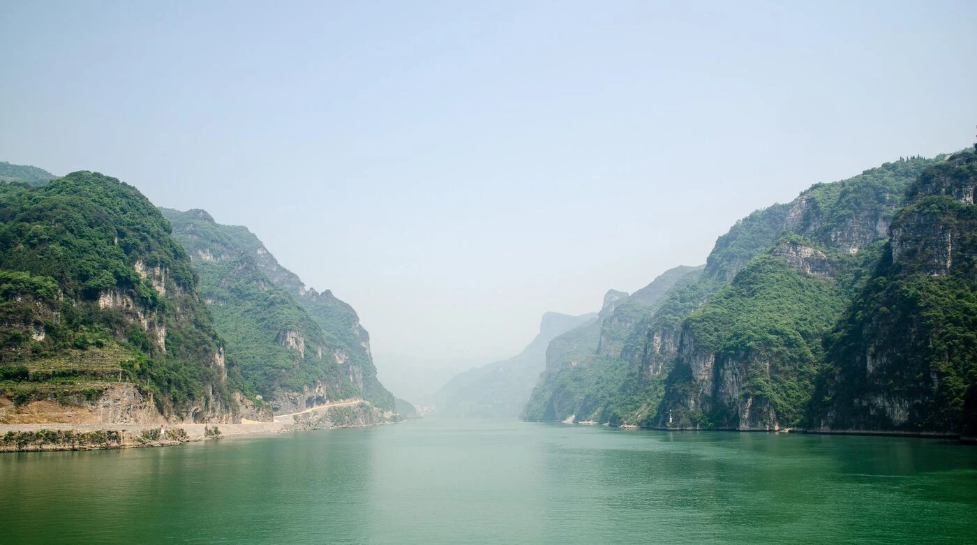 Chine : sept morts et neuf disparus après l’effondrement d’un câble de pont en construction