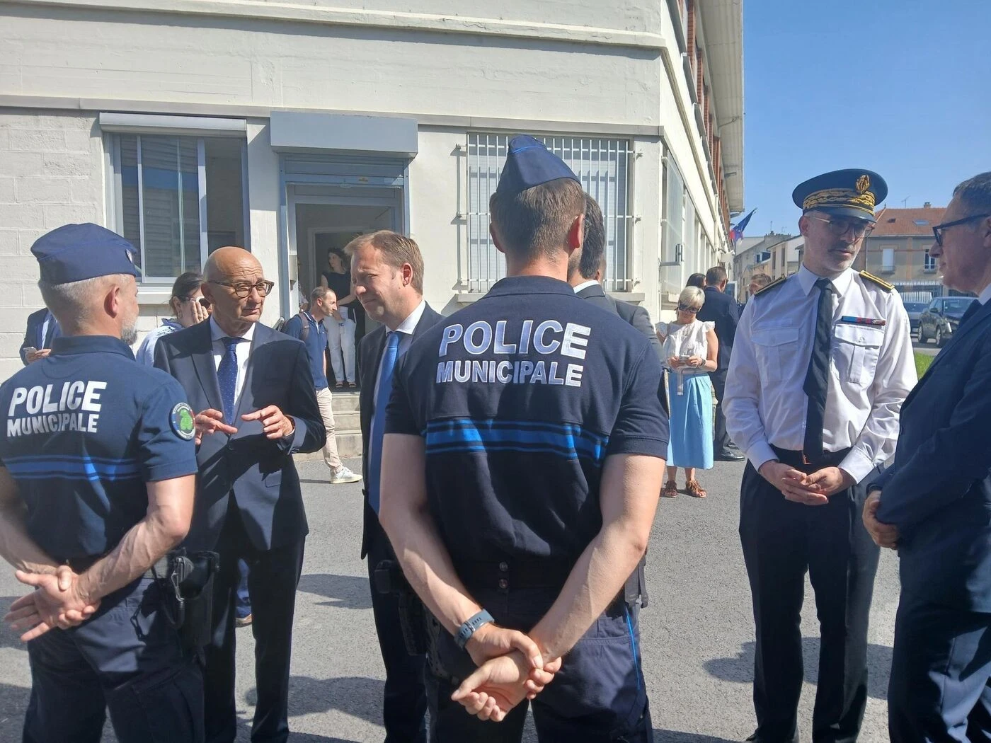 Après les violences urbaines à Reims, le gouvernement mise sur la vidéoprotection assistée par l’IA