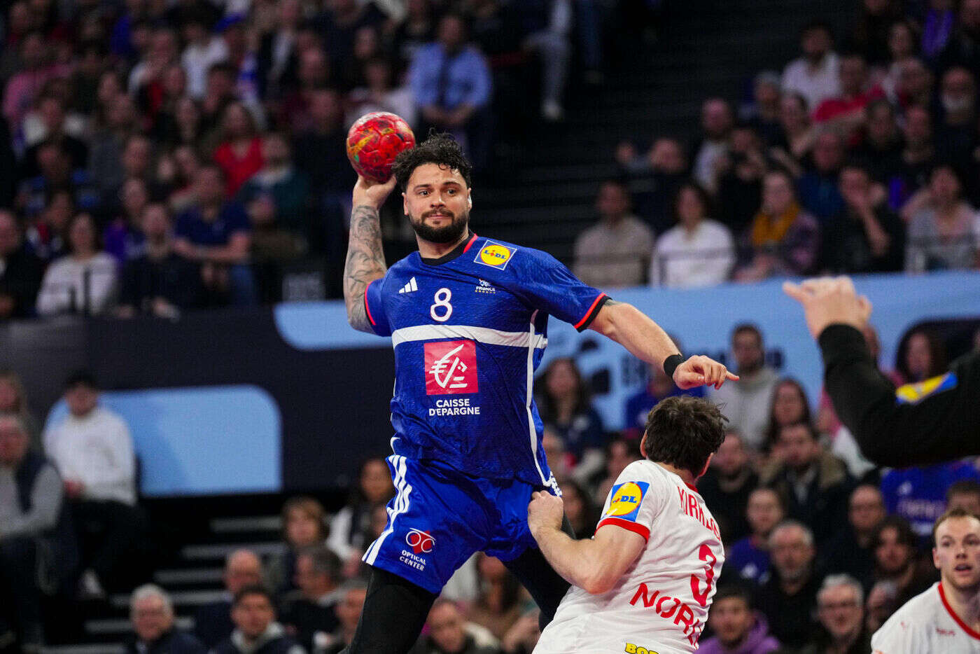 France-Danemark (33-32) : les Bleus s’imposent face aux champions olympiques