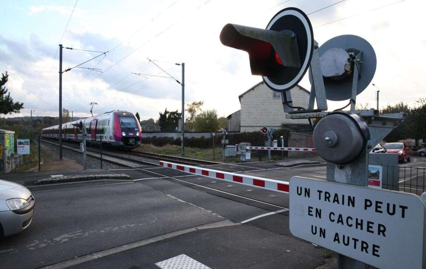 Pas-de-Calais : au moins deux militaires tués dans la collision entre leur véhicule et un train