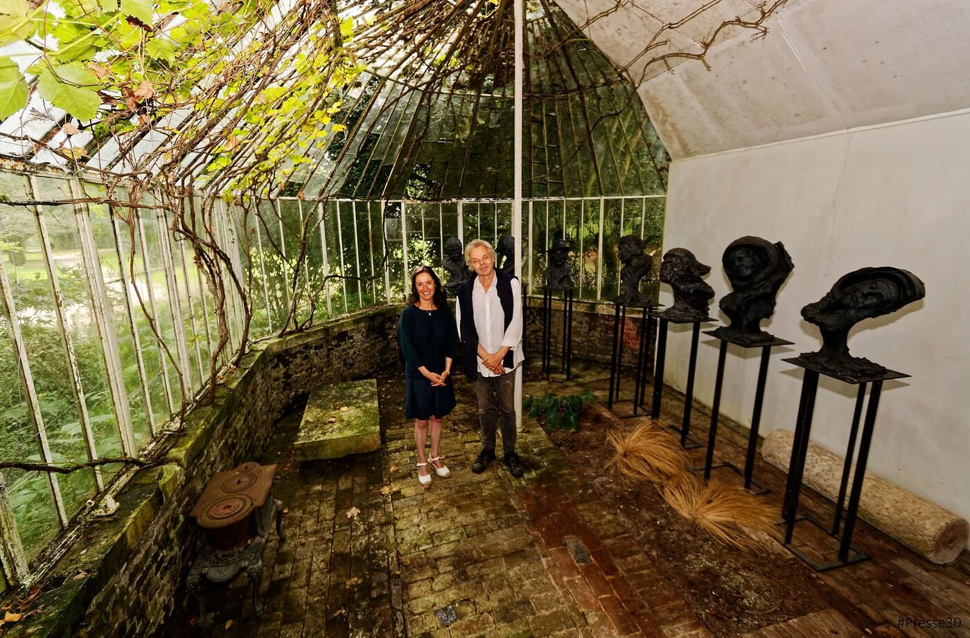 «Ouvrir et de partager ce lieu avec le grand public» : un couple de propriétaires normands voit sa serre historique sélectionnée au Loto du patrimoine
