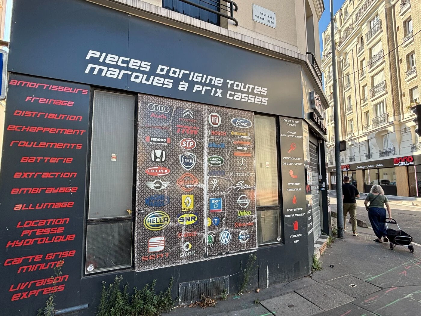 Saint-Ouen : plusieurs milliers d’euros dérobés après un braquage dans une boutique de pièces automobiles