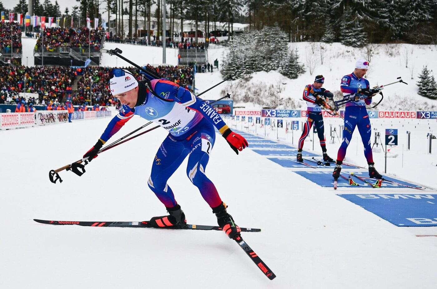 Biathlon : triplé norvégien sur la poursuite d’Oberhof, les Bleus s’écroulent au tir et échouent au pied du podium