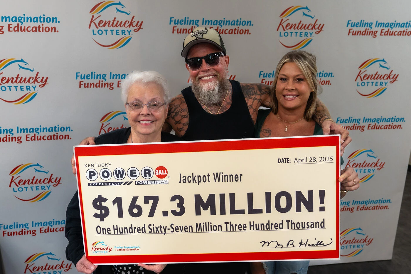 En liberté conditionnelle, un Américain arrêté alors qu’il vient de gagner 167 millions de dollars à la loterie du Powerball