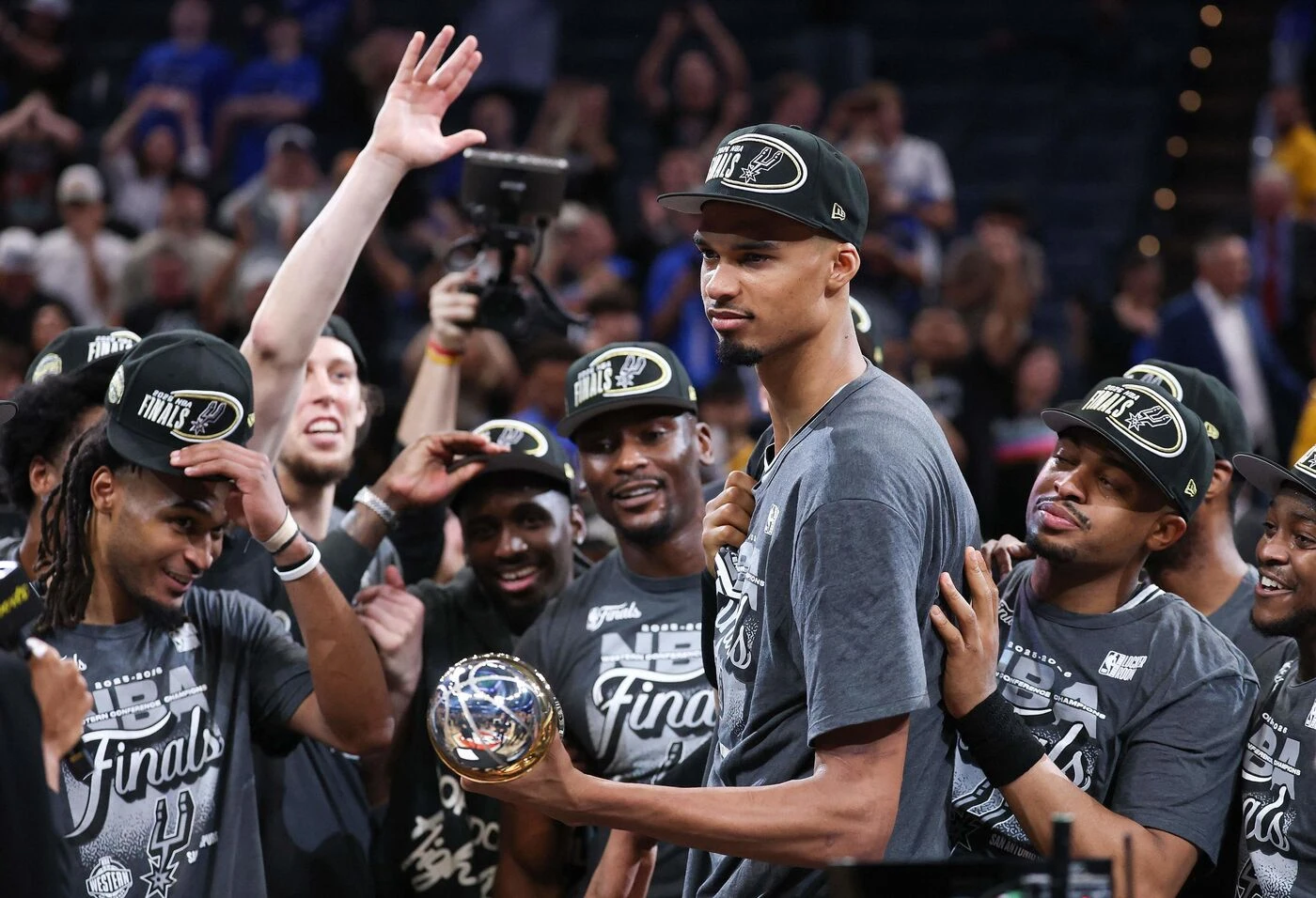 A partir de 2000 dollars à San Antonio, 11.000 en moyenne à New York : les prix délirants des places pour les finales NBA