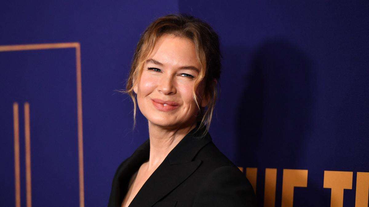 Renée Zellweger, fotografiada con su 'novio' de 27 años en la nueva película de Bridget Jones