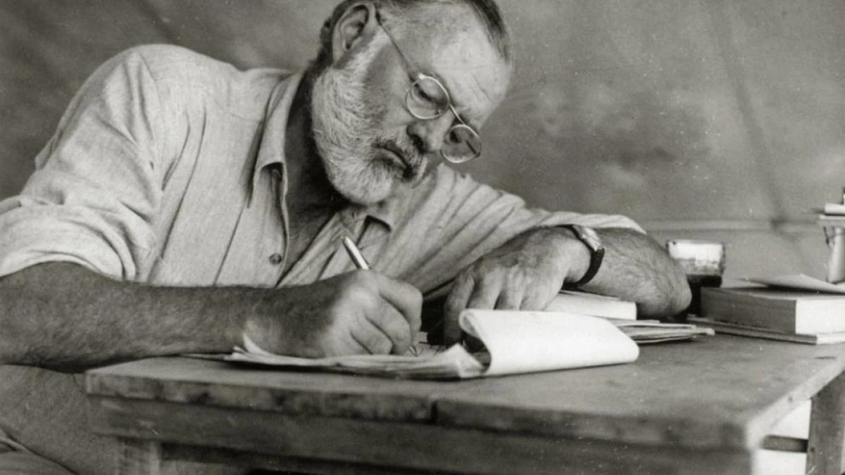 De Hemingway a Blasco Ibáñez: València idea nuevas rutas en sus calles para el turista y el local